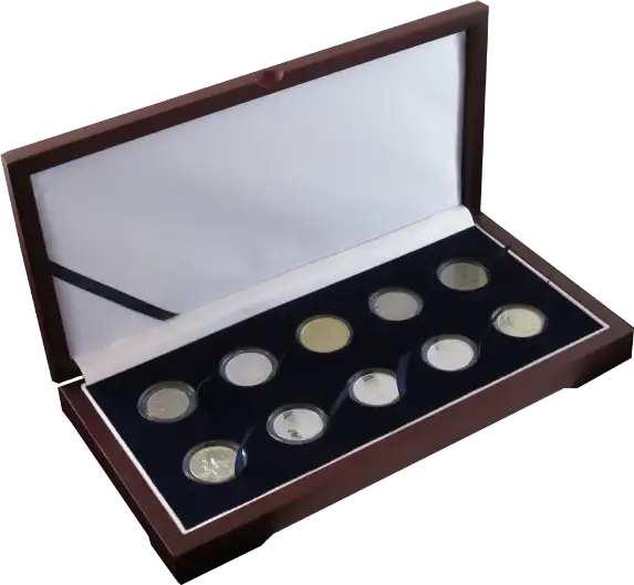 Guardhouse Wood Display Box -GH-W1400: (10S)